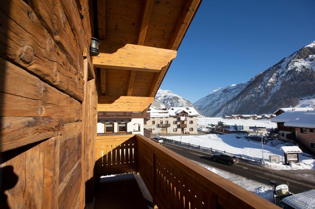 Hotel "La Suisse" リヴィーニョ エクステリア 写真