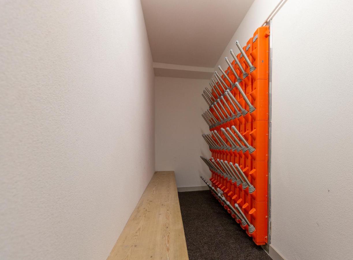 Hotel "La Suisse" リヴィーニョ エクステリア 写真